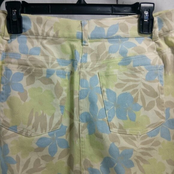 Ann Taylor Women's Size 10 Floral A-Line Skirt - Picture 6 of 7